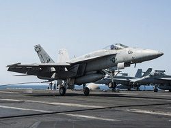 Авиаудары коалиции против ИГ в Сирии унесли жизни 865 человек