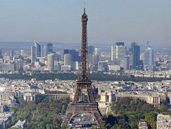 Le Monde: во Франции поддерживают Путина и его политику