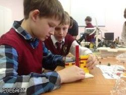 Медведев поручил разработать «сертификат дошкольника»