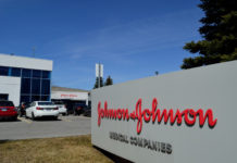 Больная раком американка отсудила гигантскую сумму у Johnson & Johnson