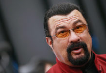Стивен Сигал назвал глупцами тех, кто верит во вмешательство России в выборы в США