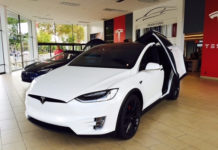 Tesla отозвала 11 тысяч своих автомобилей из-за неисправности