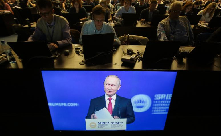 Кремль требует от регионов позитивных новостей для предвыборной кампании