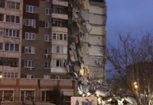 Число жертв обрушения дома в Ижевске достигло трех человек, видео