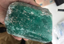 В РФ был найден изумруд редкой массы и габаритов