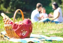 Как отдыхаем на майские праздники 2018: праздничные и выходные дни, переносы, официальные выходные календарь