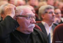 СМИ: Армен Джигарханян из больницы вернулся в квартиру бывшей жены, последние новости о состоянии здоровья актера