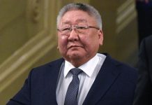 Глава Якутии подал в отставку