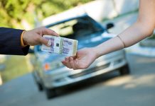 В России введут запрет продажи подержанных автомобилей с рук