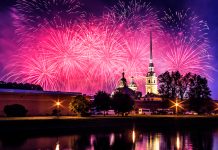 Салют на День города Санкт-Петербург 2018: где лучше смотреть, во сколько запуск