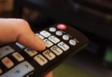 Социологи бьют тревогу. Россияне перестали смотреть телевизор.