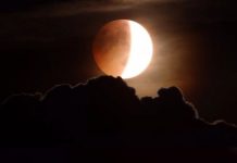 Лунное затмение произойдет 27 июля 2018 года по всей территории России