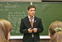Тема классного часа на 1 сентября 2018 года будет выбираться классными руководителями