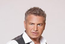 Леонид Агутин хвастается очередным достижением и наградой