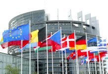 Франция взбунтовалась против английского языка в Европарламенте