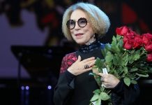 Инна Чурикова сегодня отмечает свой 75 летний юбилей
