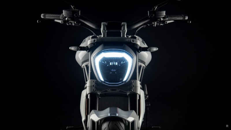 Новый крузер Ducati XDiavel 2019 обладает алмазоподобным углеродным покрытием