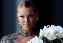 Анастасия Волочкова сообщила подписчикам в Инстаграм о своей второй книге