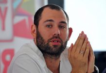 Семён Слепаков песня о солсберецком шпиле: герои народного творчества, удаляется из сети, автор о причине удаления