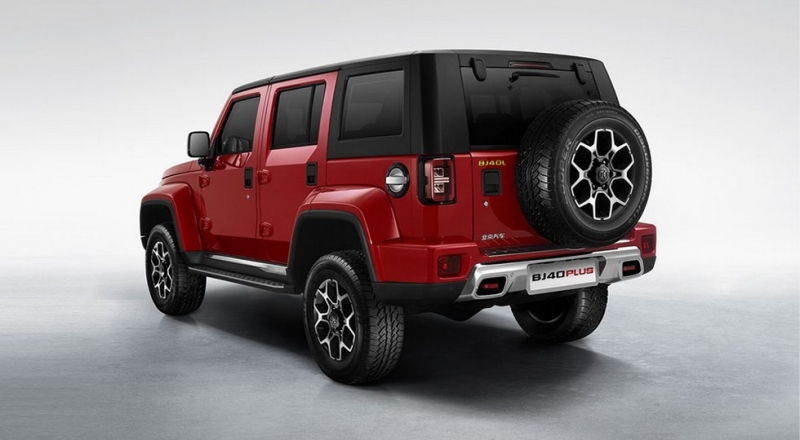 Роскошная версия клона Jeep Wrangler: новый «автомат» и расширенный список оборудования