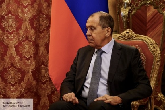 МИД РФ: Путин &laquo;на пальцах&raquo; показал Макрону и Меркель, что случилось в Керченском проливе