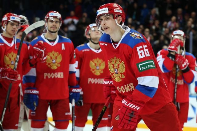 Сборная России по хоккею проиграла шведам в матче Евротура