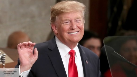 Трамп заявил, что ведущие американские СМИ – враги народа