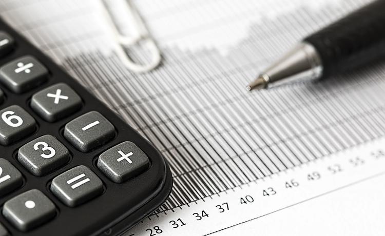 Госдума планирует повысить некоторые военные пенсии на 20%