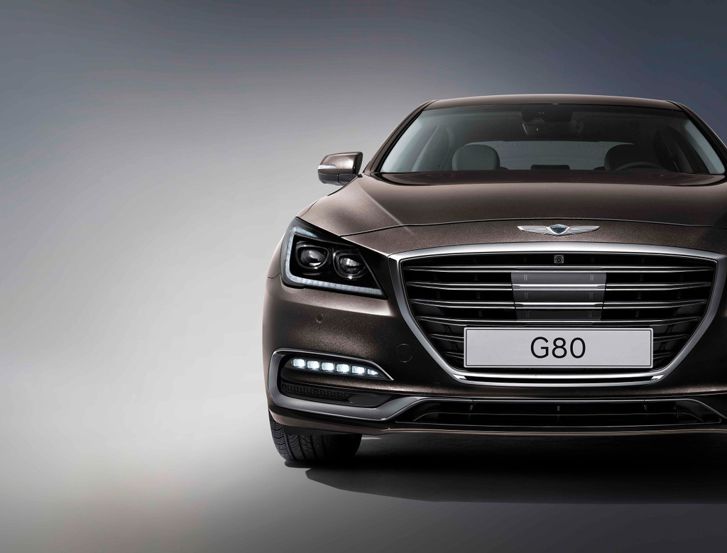 Новый Genesis G80: первые изображения