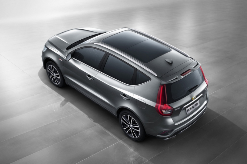Geely Emgrand X7 пережил очередной рестайлинг: теперь полностью новый салон