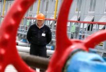 Украина не приняла предложения России По какой цене покупает Украина газ?
