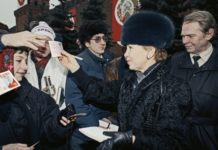Почему жену Горбачева обожали французские дизайнеры и недолюбливали советские женщины