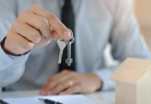 Стоит ли сейчас покупать квартиру или еще подождать? Мнения экспертов квартира
