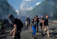 Трамп назвал внутренним терроризмом беспорядки в США уличные беспорядки