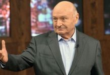 Стареть нужно дома: Михаил Жванецкий ушел со сцены сатирик