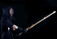 Зачем нужен бамбуковый меч? японский фехтовальщик