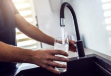 Живая влага: для чего ощелачивать питьевую воду вода из-под крана