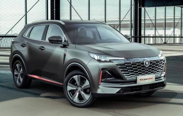 проектная модель Changan обновленный внедорожник