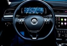 Огромное табло: что изменилось в салоне нового Volkswagen Lamando салон авто