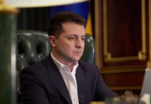 Украинский президент подписал закон об олигархах президент Украины