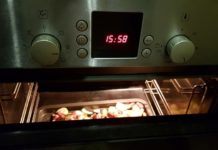 Сколько электроэнергии потребляют популярные электрические духовки техника для кухни