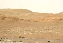 Под каньоном на Марсе обнаружено огромное количество воды поверхность Марса