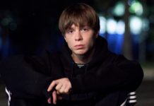 Музыкальная драма: о чем сериал «Солдаут» главный герой фильма
