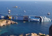 Трусость капитана и драма на роскошном корабле: 10 лет со дня катастрофы Costa Concordia круизный лайнер Costa Concordia
