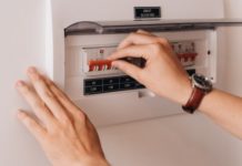 Наиболее распространенные неисправности электроустановок в жилых домах электрический щиток