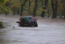 Как распознать и восстановить машину после потопа затопленный водою автомобиль