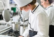 Одежда для общепита: чем экипировать повара специальная одежда для повара