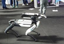 Робот-собака и умный шлем: интересные новинки на IFA 2023 в Берлине компактный робот-собака