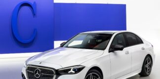 Компания Mercedes провела самое масштабное обновление C-класса за всю его историю обновленный Mercedes C-класса