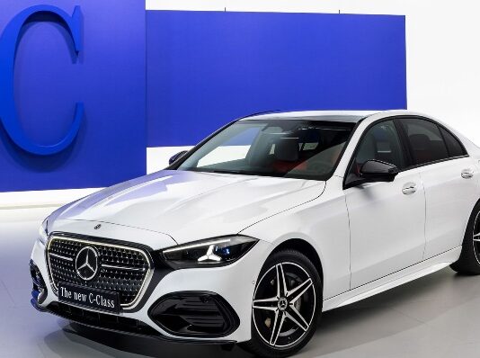 Компания Mercedes провела самое масштабное обновление C-класса за всю его историю обновленный Mercedes C-класса